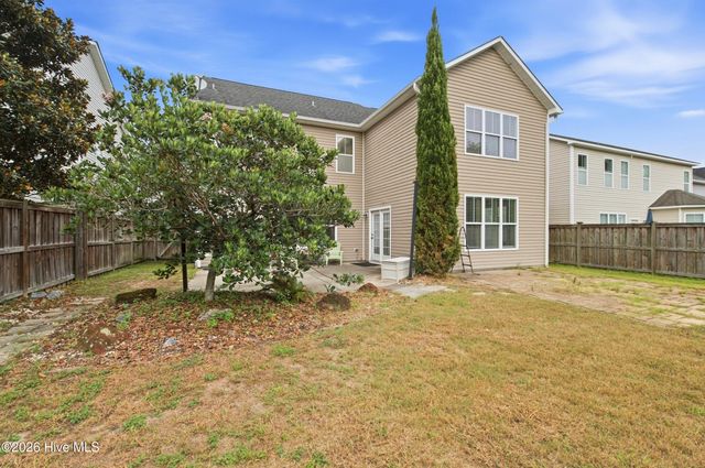 422 Chablis Way, Wilmington, NC 28411