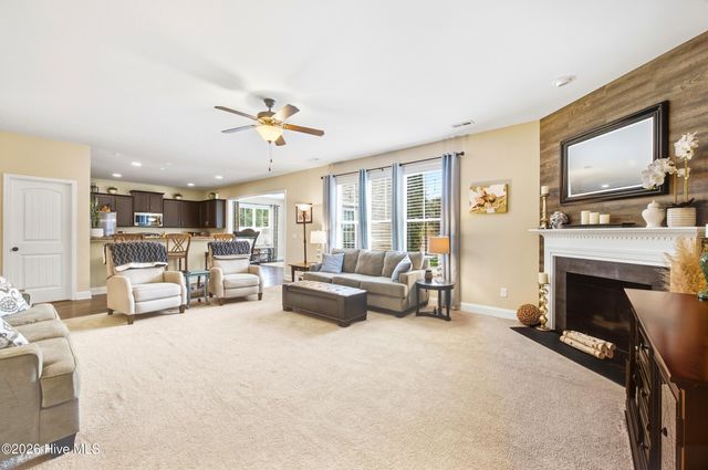 422 Chablis Way, Wilmington, NC 28411