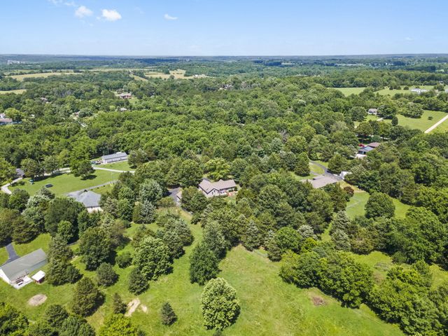 960 Elliot Road, Nixa, MO 65714