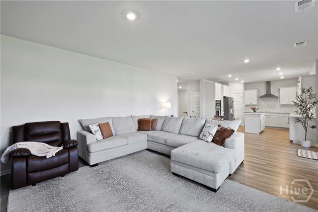 123 Binscombe Lane, Pooler, GA 31322