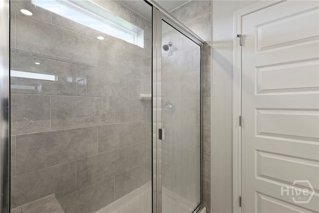 Image 26 of property listing at 123 Binscombe Lane, Pooler, GA 31322