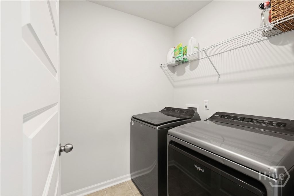 Image 37 of property listing at 123 Binscombe Lane, Pooler, GA 31322