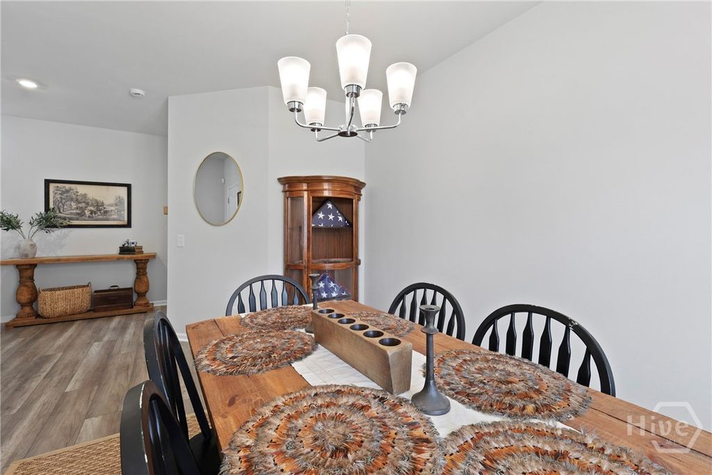 Image 6 of property listing at 123 Binscombe Lane, Pooler, GA 31322