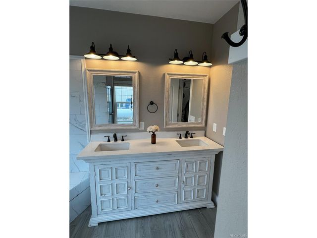 6945 Strasburg Rd, Strasburg, CO 80136