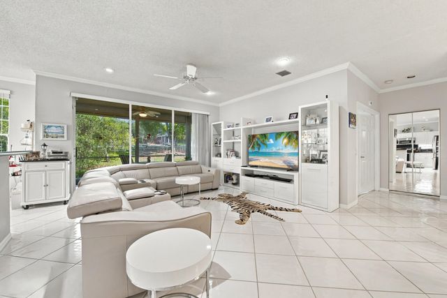 12335 NW 10th Drive B-5, Coral Springs, FL 33071