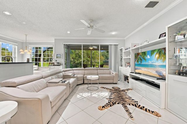 12335 NW 10th Drive B-5, Coral Springs, FL 33071