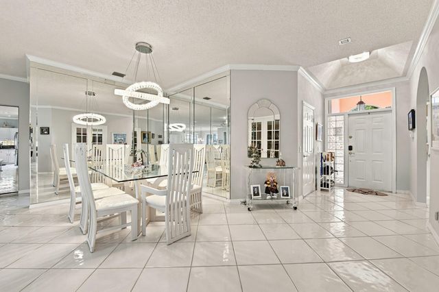 12335 NW 10th Drive B-5, Coral Springs, FL 33071