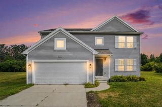 334 Saddlebrook Drive, Linden, MI 48451