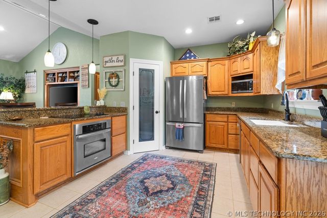 19392 Easton Riley Road, Madill, OK 73446