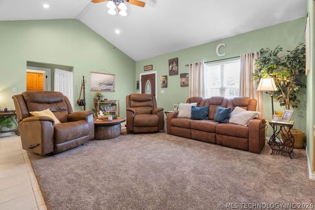 19392 Easton Riley Road, Madill, OK 73446