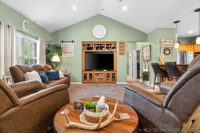 19392 Easton Riley Road, Madill, OK 73446