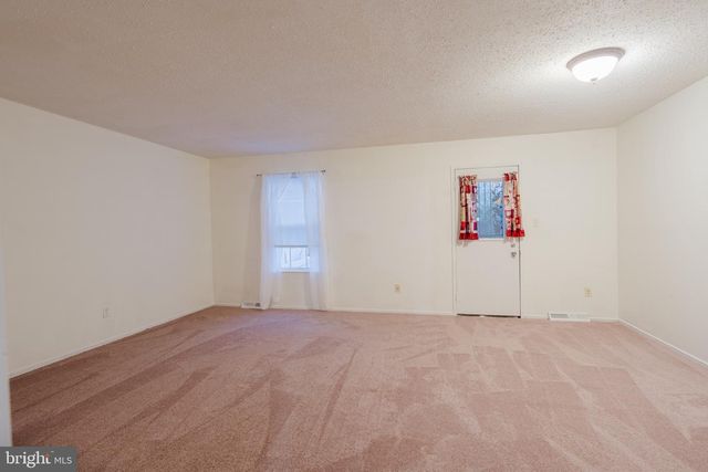 207 CHENAULT CT, Dover, DE 19901