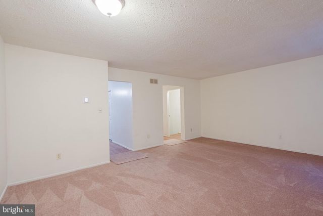 207 CHENAULT CT, Dover, DE 19901