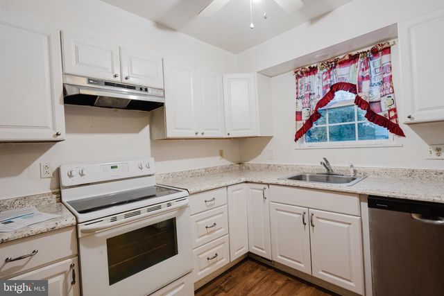 207 CHENAULT CT, Dover, DE 19901