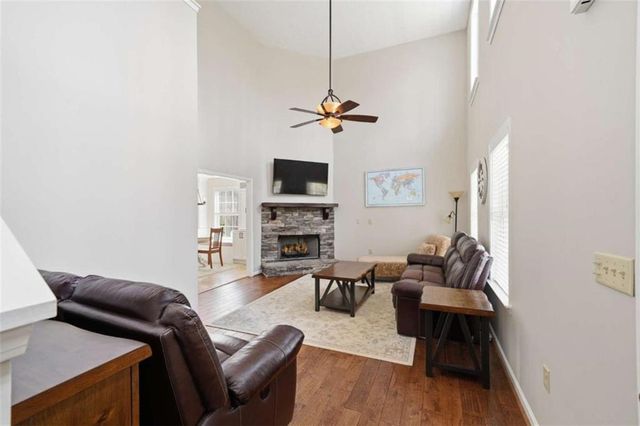 134 Nicholson Lane, Talking Rock, GA 30175