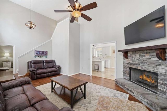 134 Nicholson Lane, Talking Rock, GA 30175