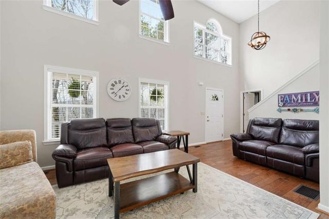 134 Nicholson Lane, Talking Rock, GA 30175