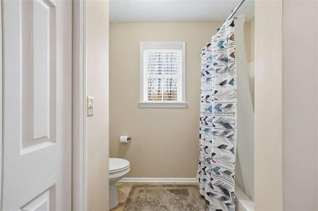 134 Nicholson Lane, Talking Rock, GA 30175