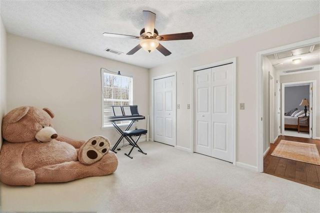 134 Nicholson Lane, Talking Rock, GA 30175