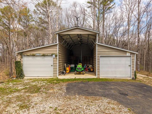 134 Nicholson Lane, Talking Rock, GA 30175