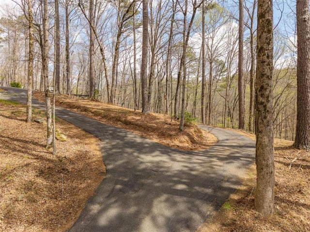 134 Nicholson Lane, Talking Rock, GA 30175