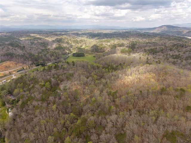 134 Nicholson Lane, Talking Rock, GA 30175