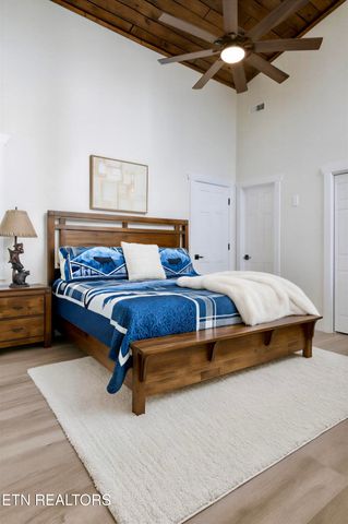 1924 Walker Tr, Sevierville, TN 37876