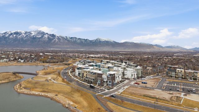 4584 W DAYBREAK RIM WAY, South Jordan, UT 84009