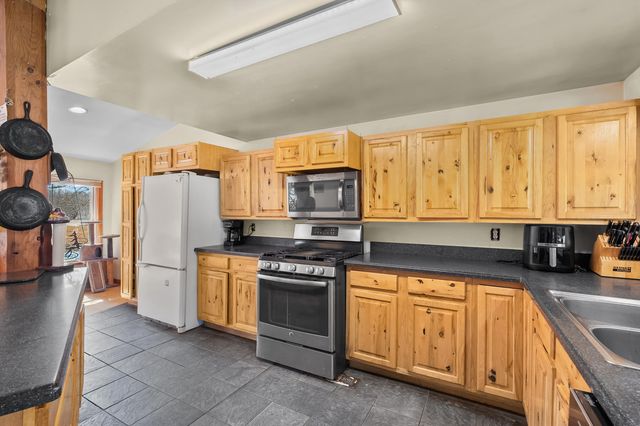 7350 Cedar Creek Road, Hope Twp, MI 49046