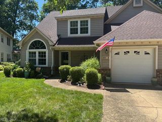 1005 Winged Foot Ct # A, Chesapeake, VA 23320