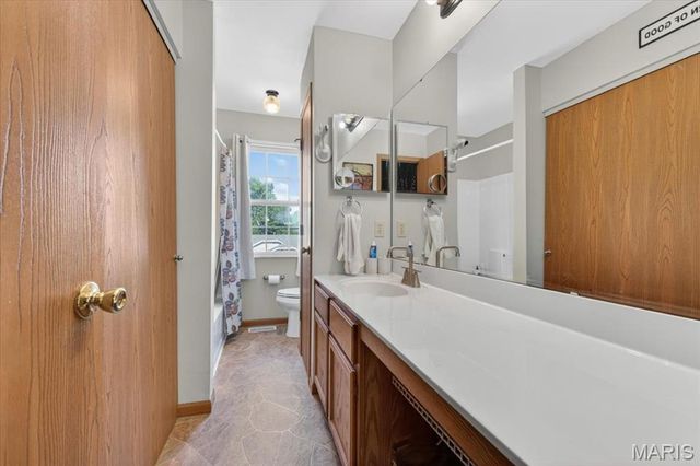 243 Wynstay Avenue, Valley Park, MO 63088