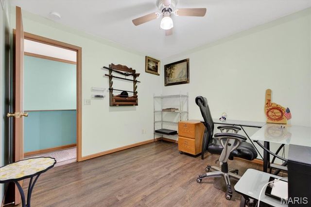 243 Wynstay Avenue, Valley Park, MO 63088