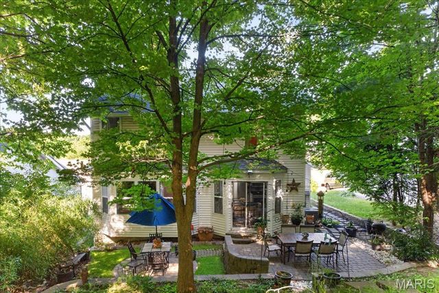 243 Wynstay Avenue, Valley Park, MO 63088
