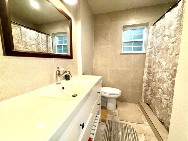 7900 Westheimer Road 103, Houston, TX 77063