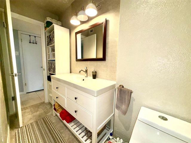 7900 Westheimer Road 103, Houston, TX 77063