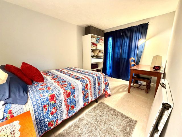 7900 Westheimer Road 103, Houston, TX 77063