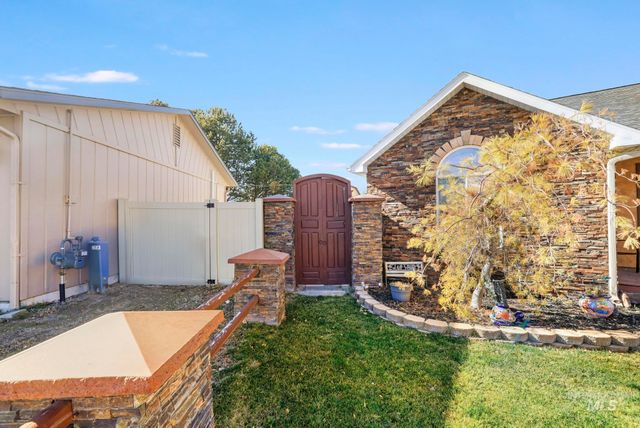 733 Beta Cir, Twin Falls, ID 83301