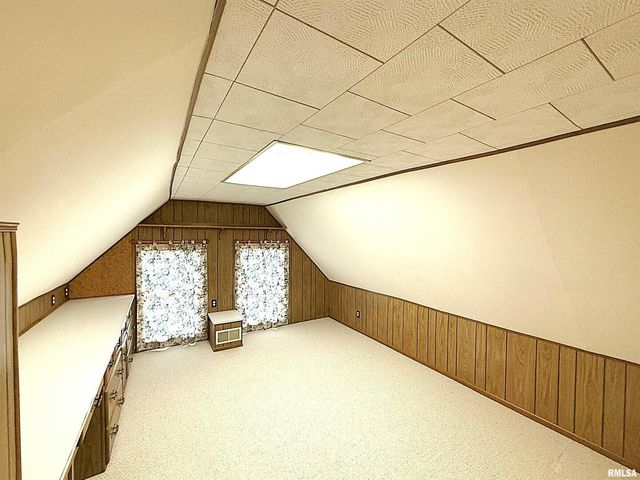 330 N MAIN Street, Walcott, IA 52773