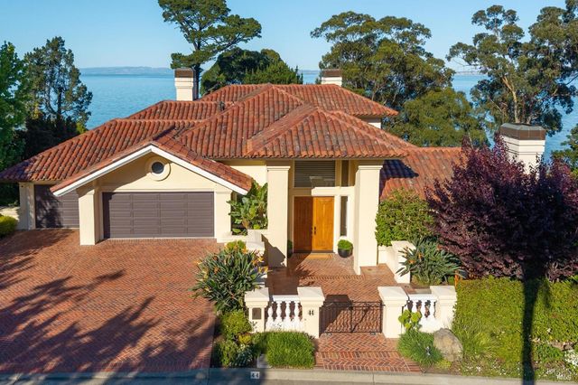 44 Marin Bay Park Ct, San Rafael, CA 94901
