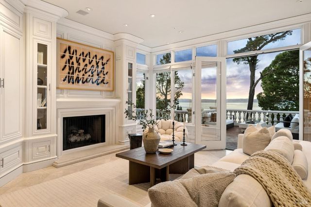 44 Marin Bay Park Ct, San Rafael, CA 94901