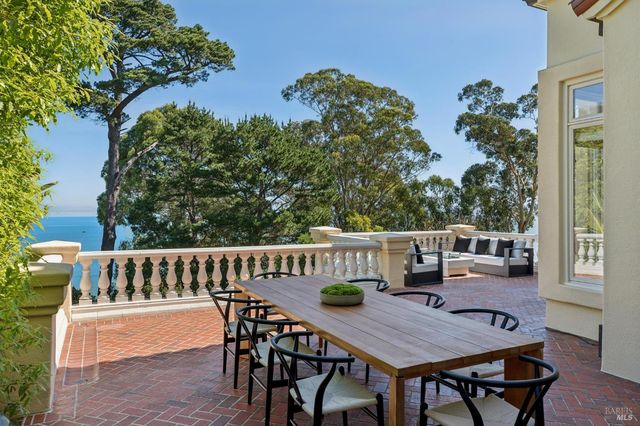 44 Marin Bay Park Ct, San Rafael, CA 94901