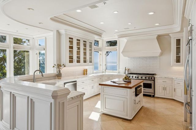 44 Marin Bay Park Ct, San Rafael, CA 94901