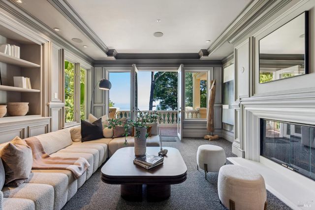 44 Marin Bay Park Ct, San Rafael, CA 94901