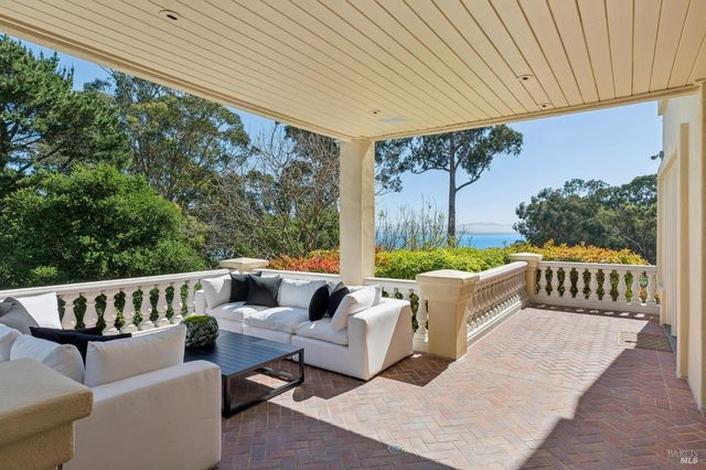 44 Marin Bay Park Ct, San Rafael, CA 94901