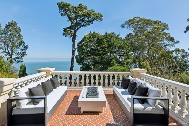 44 Marin Bay Park Ct, San Rafael, CA 94901