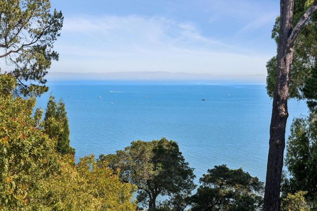 44 Marin Bay Park Ct, San Rafael, CA 94901
