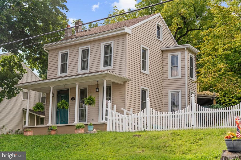 625 S READING AVE, BOYERTOWN, PA 19512 — exterior