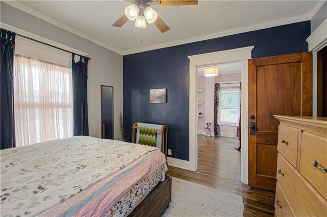 3116 E Linwood Boulevard, Kansas City, MO 64128