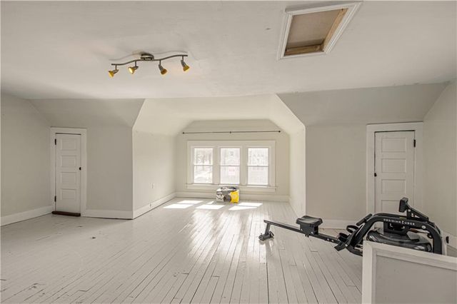 3116 E Linwood Boulevard, Kansas City, MO 64128