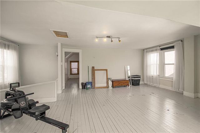 3116 E Linwood Boulevard, Kansas City, MO 64128